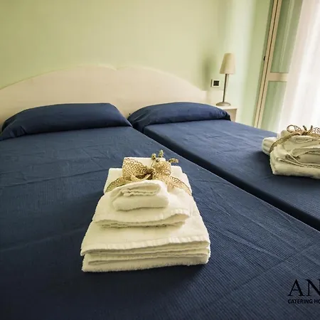 Anita 酒店